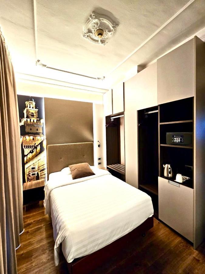 Hotel Mythos Мілан Екстер'єр фото